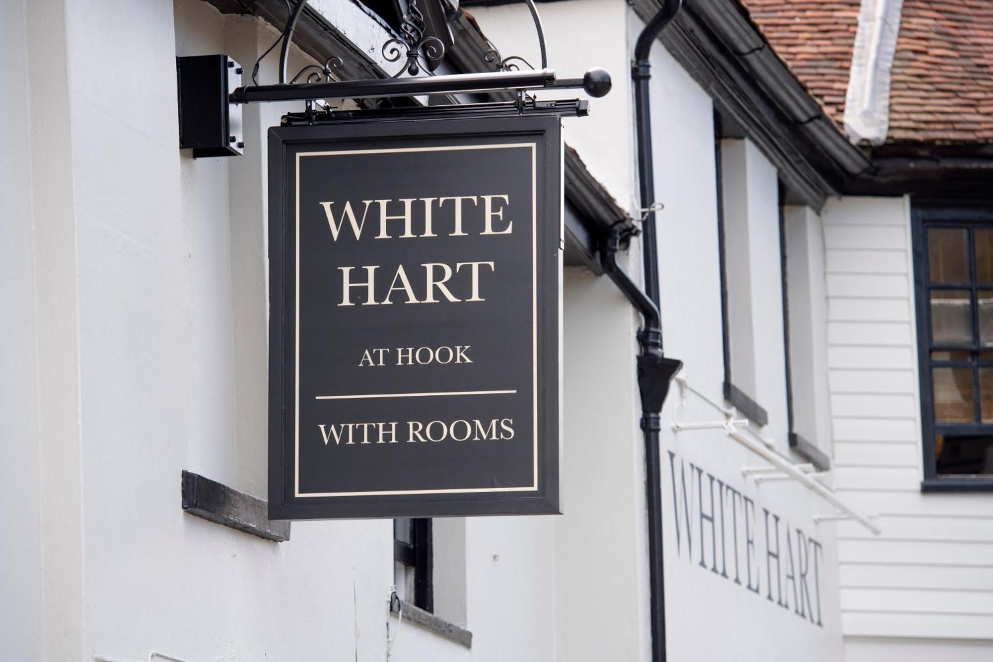 The White Hart By Innkeeper'S Collection Hook  Bagian luar foto